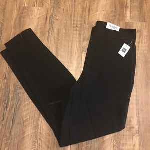 NWT Size M GAP Sculpt Sleek High Rise Leggings